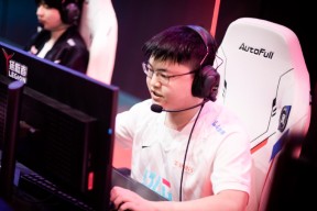 关于Uzi赛事官方发布回归赛场新规，皇家马德里争议不断！的信息