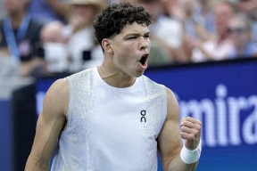  费德勒复出比赛 